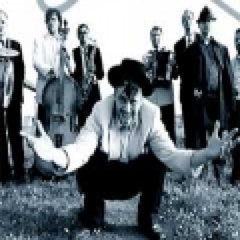 Emir Kusturica & The No Smoking Orchestra