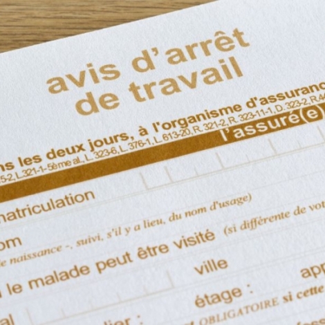 Dans un contexte de dsert mdical un mdecin montluonnais dnonce le traitement statistique plutt qu'humain de la CPAM sur les arrts de travail