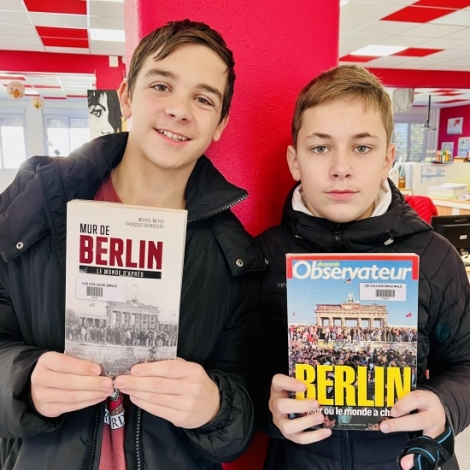 Des journalistes en herbe d'Emile Mle nous parlent du mur de Berlin 
