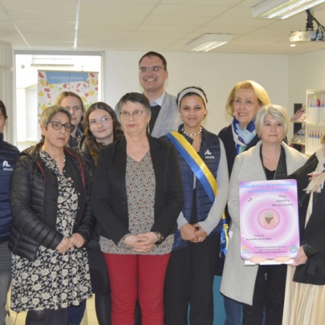 Frigo solidaire  l'EMJ, Epicerie sociale  disposition...Montluon agit face  la prcarit tudiante