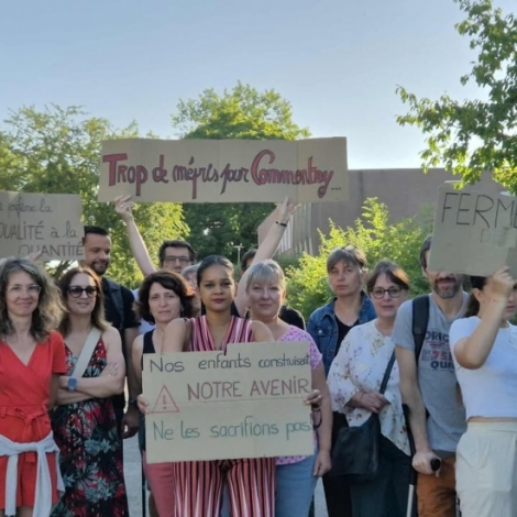 Le collge Emile Mle de Commentry est en grve pour demander plus de moyens  la prochaine rentre