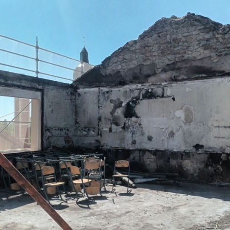 Les travaux de dblaiement ont dbut  l'cole de St-Victor