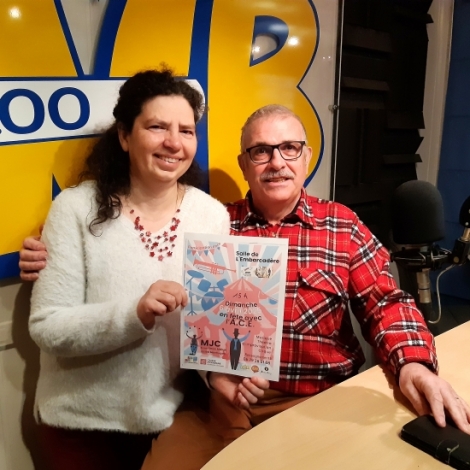 Pascal Beaune et Mathilde de l'ACE pour un moment d'animations  destination des enfants