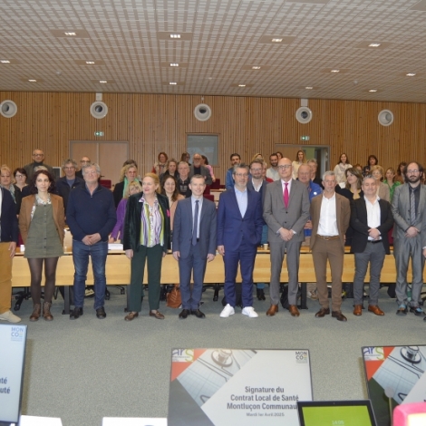 Pour tenter d'amliorer la situation locale niveau sant, le Contrat Local de Sant a t sign