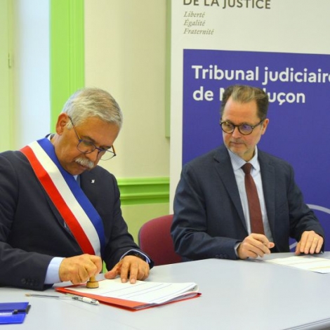 Un protocole de rappel  l'ordre a t sign entre le maire de Vallon-en-Sully et le procureur de Montluon pour agir face aux incivilits et autres problmes